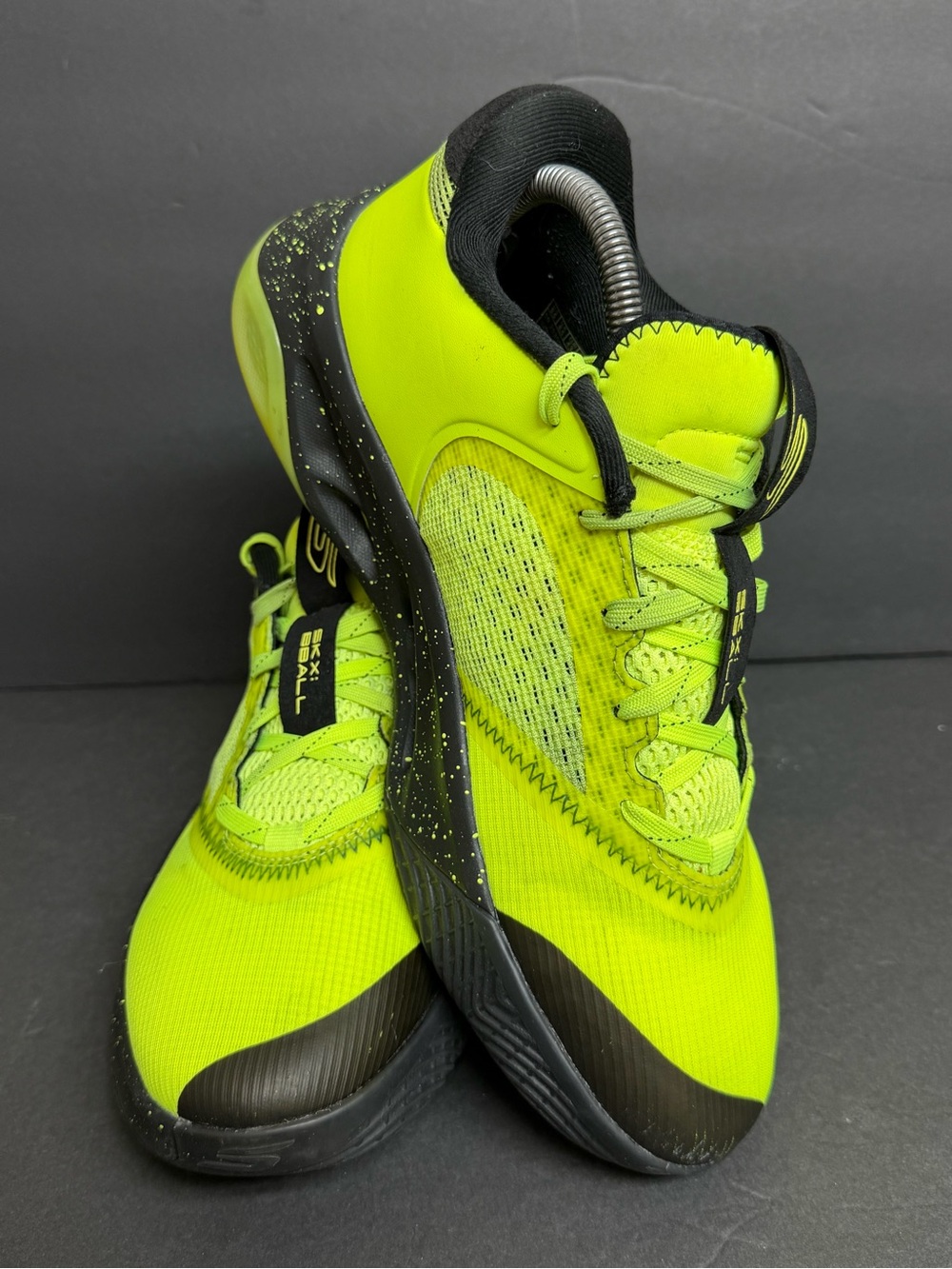 Skechers Men's SKX Float Basketball Shoes Volt Yellow Black Size 9.5 NICE - Picture 3 of 9